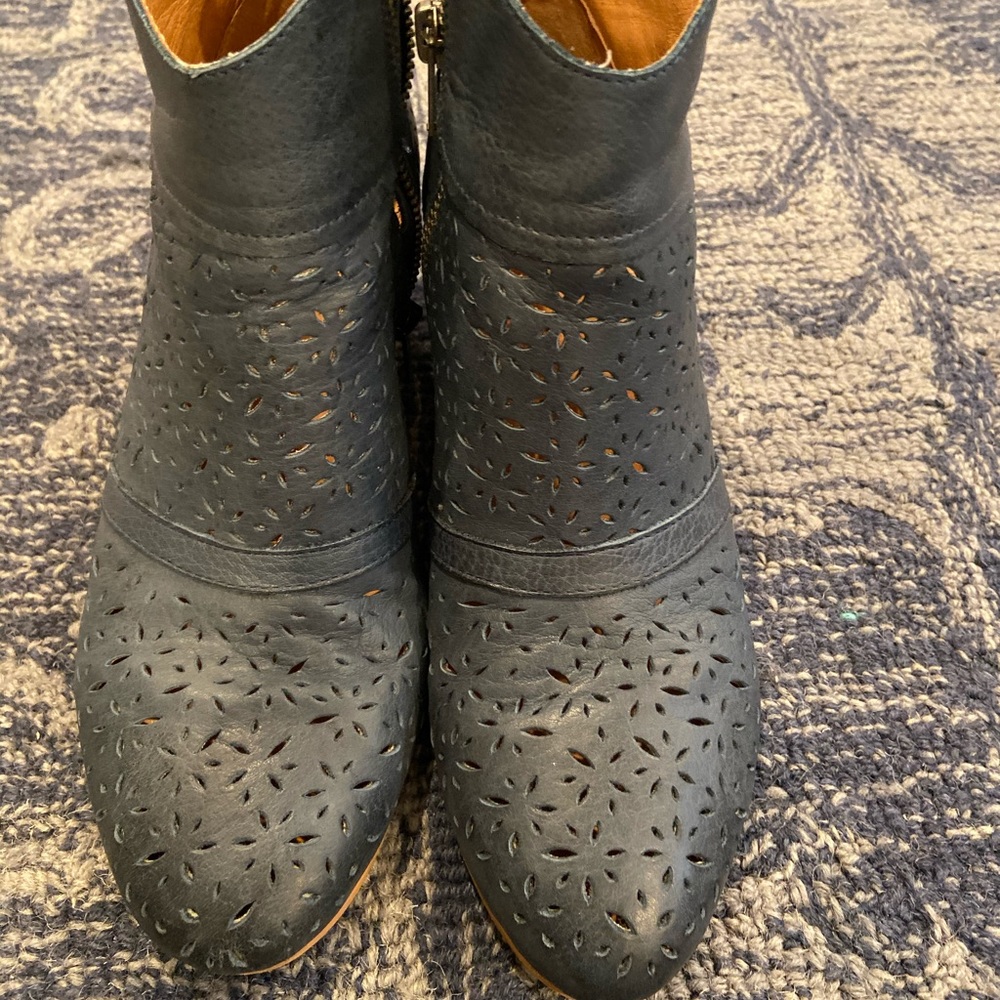 Anthropologie Silent D Blue Leather Booties Sz 37